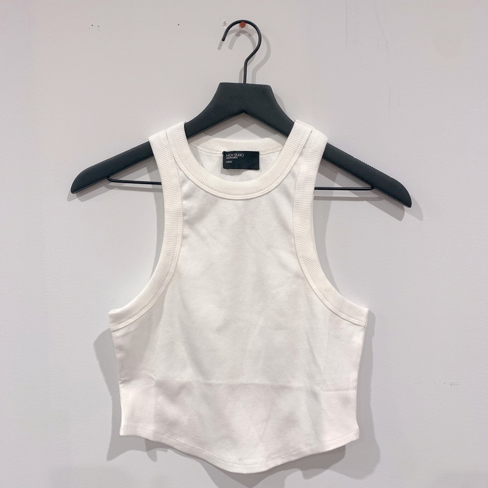 Cropped tank top